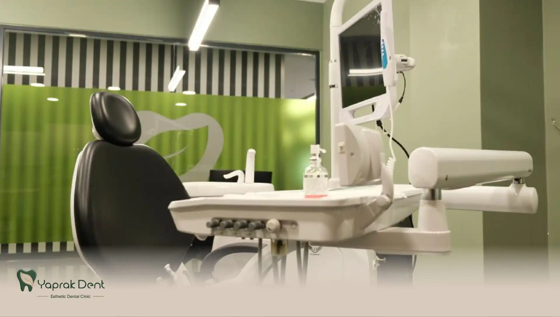 Yaprak Diş Kliniği muayene ünitesi